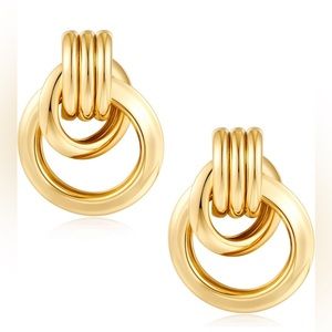 Mini Knots Earring in Gold